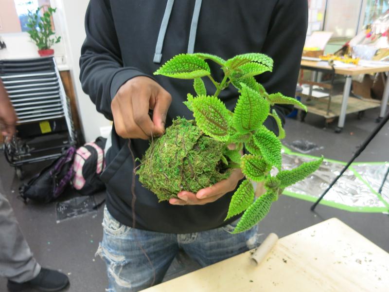 picture of teens making String Gardens during 15-week semester of Air It Out